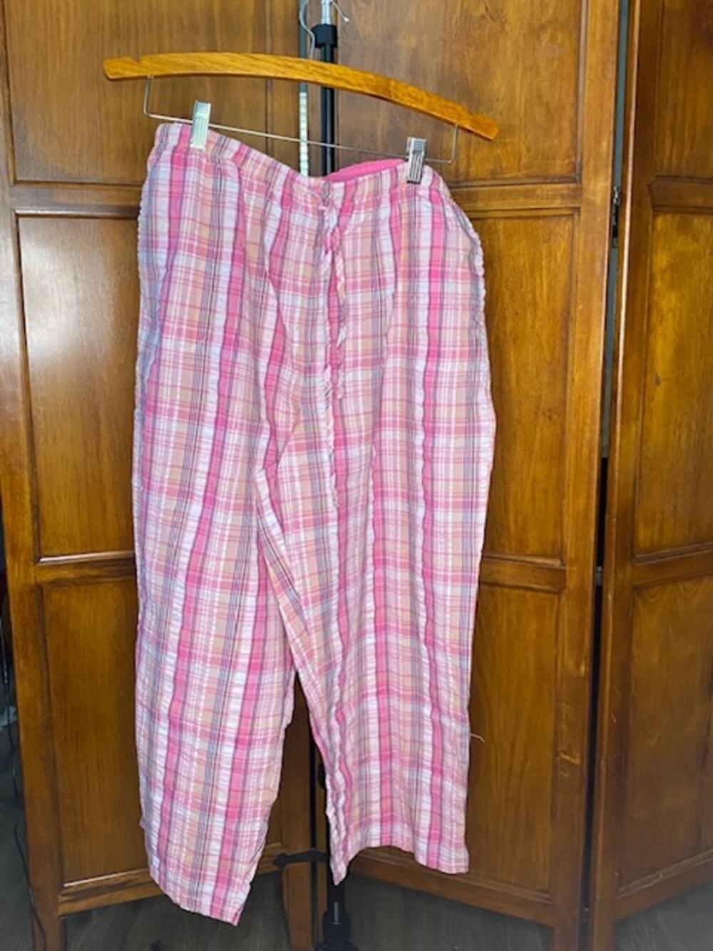 Pink Plaid Pull On Pants Women’s Large 60/40 Cotton Blend Casual Lounge